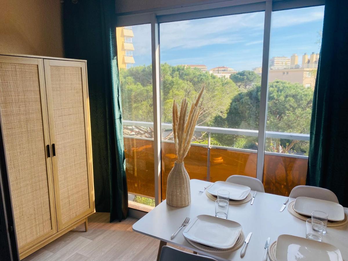 Studio Frejus Plage Apartment Екстериор снимка